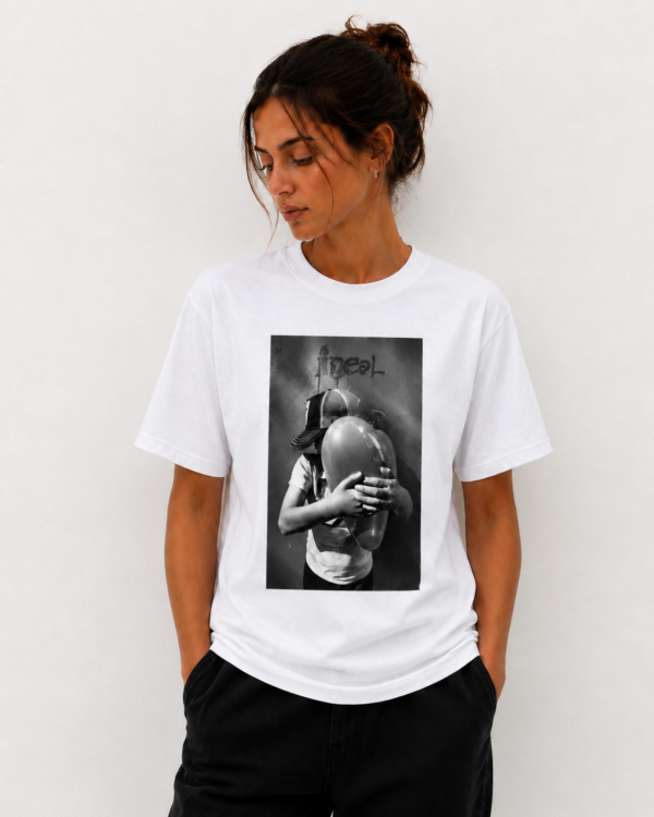 tee-shirt "laissez les ballons aux enfants" - modèle 3